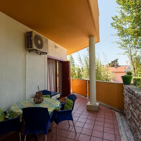 Appartement Anna Pula