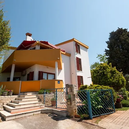 Anna Apartament Pula